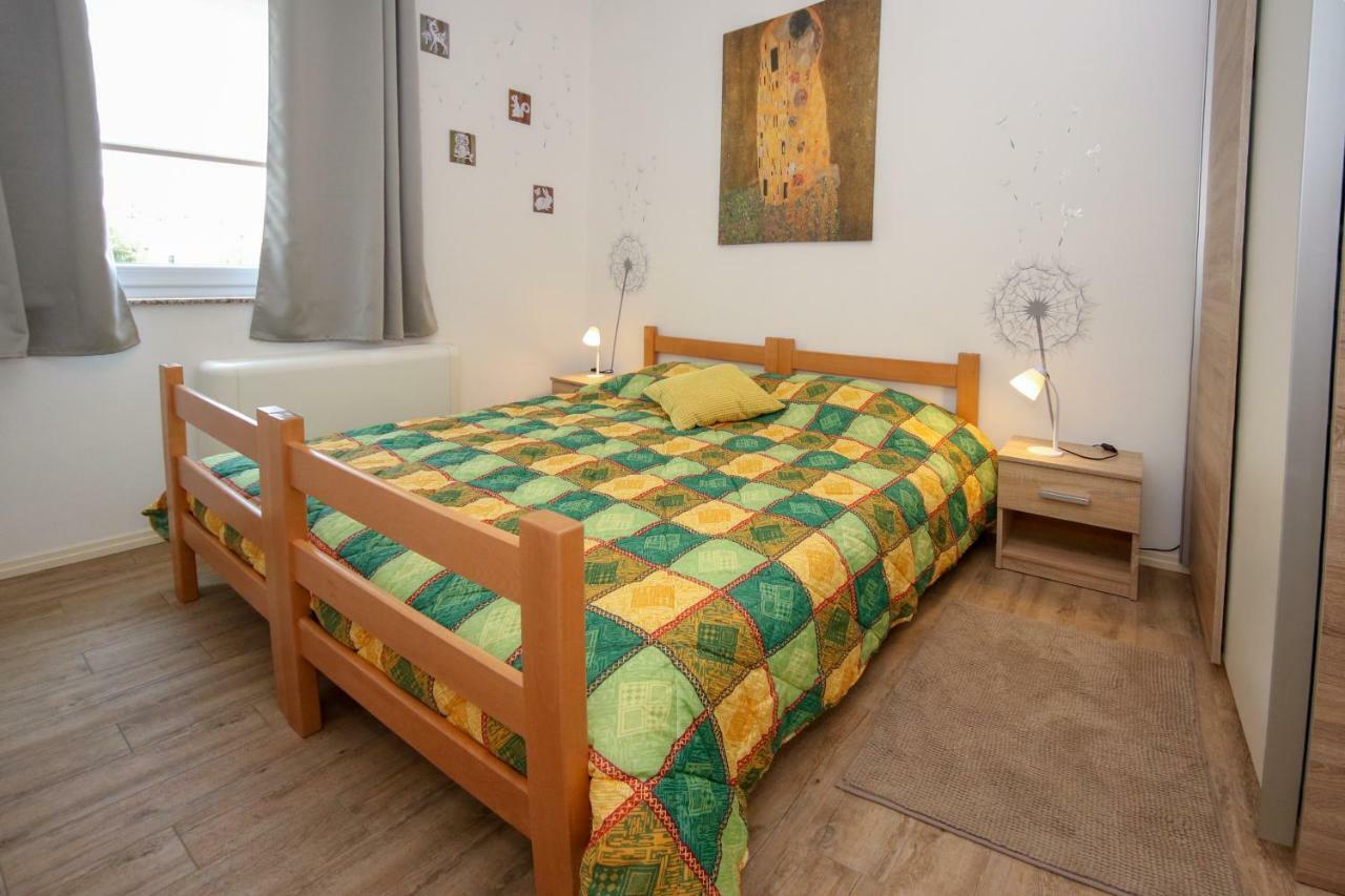 Polic * Šibenik